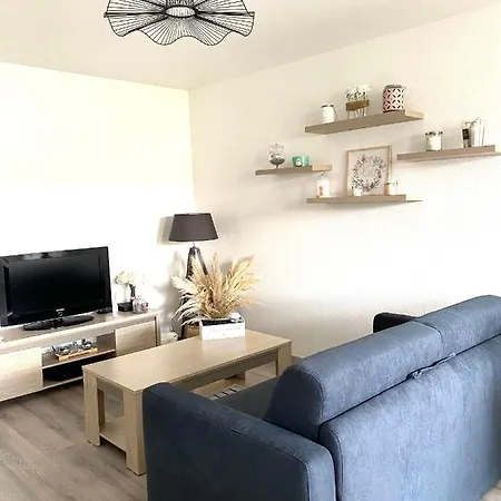 Apartamento T2 *